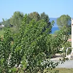 νέος πύργος Family Apartment Neos Pirgos